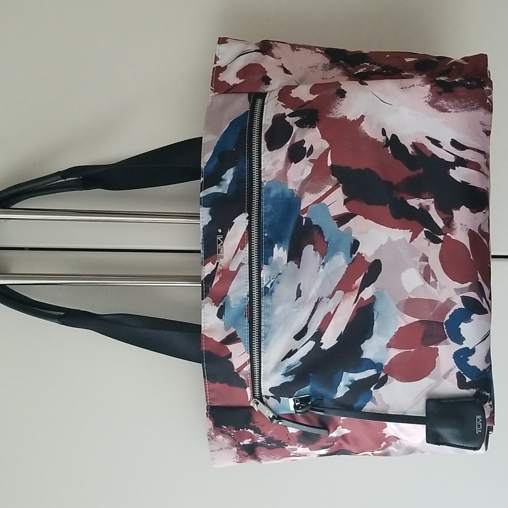 Tumi Voyageur Mauren Tote in Blush Floral